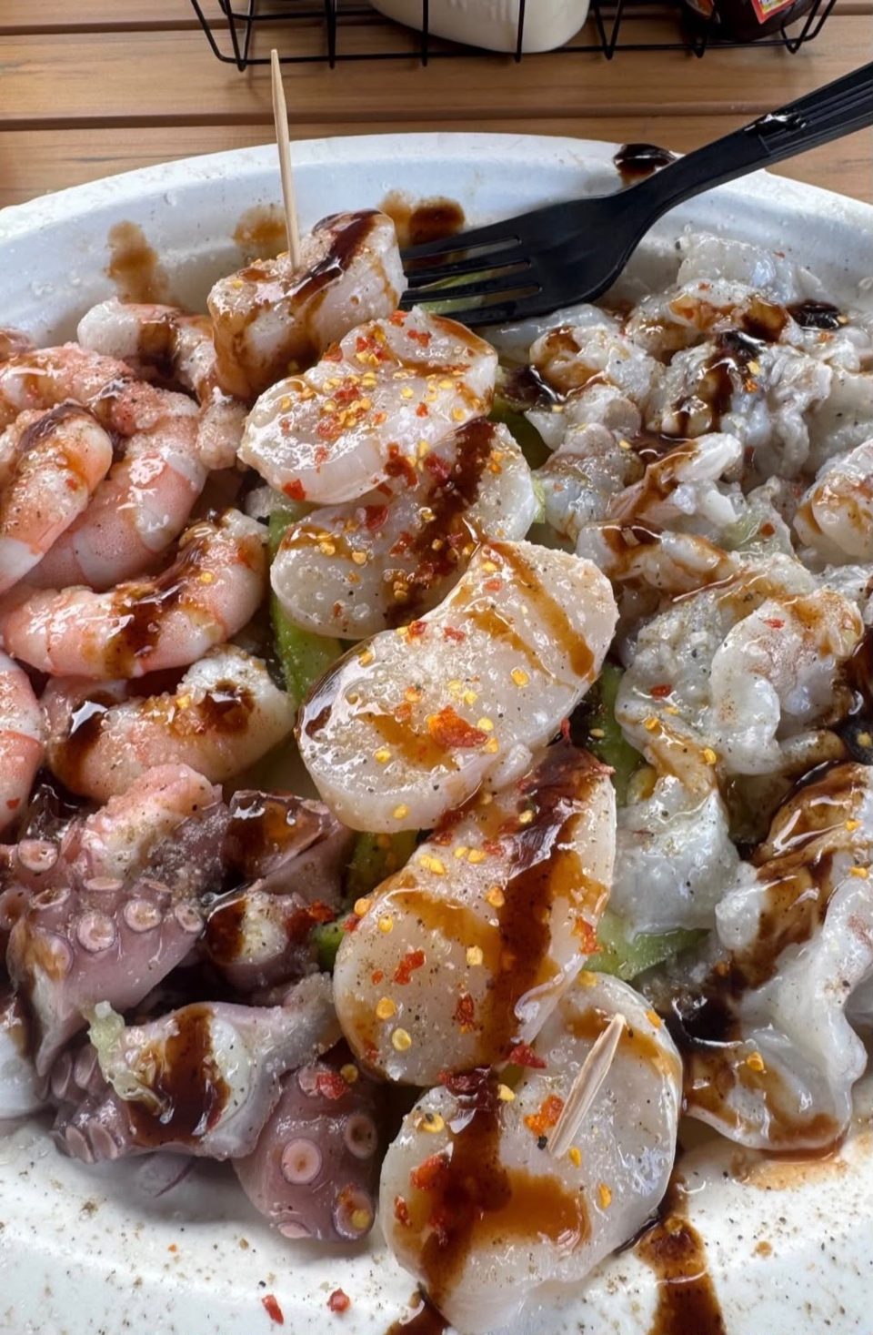 Plato de callo, camarón y pulpo